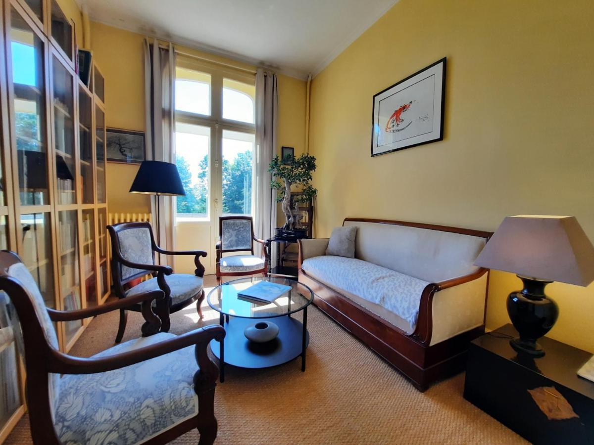 Bed and Breakfast Manoir Des Tuileries Du Buisson Verneuil d'Avre et d'Iton Exterior foto